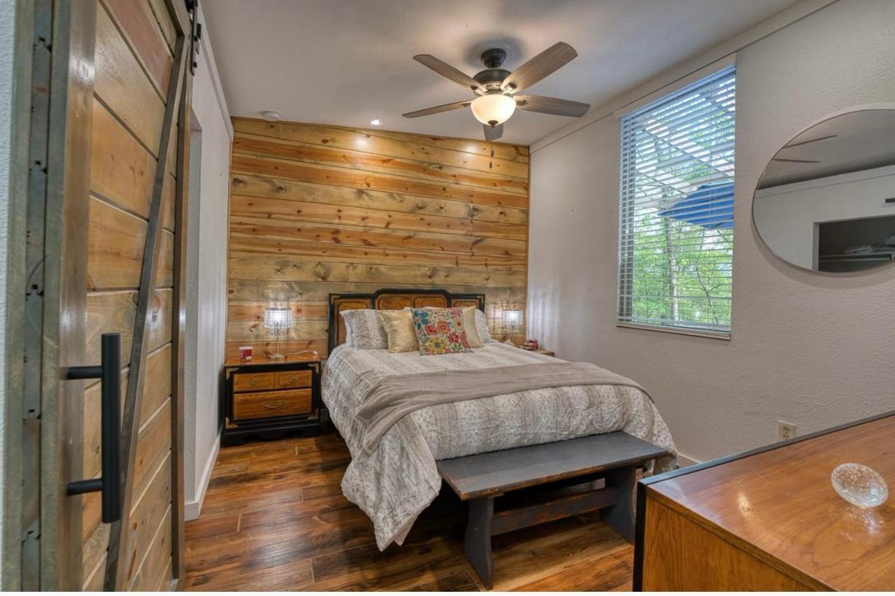 Blue Bungalow Lake Hamilton ホット・スプリングス エクステリア 写真